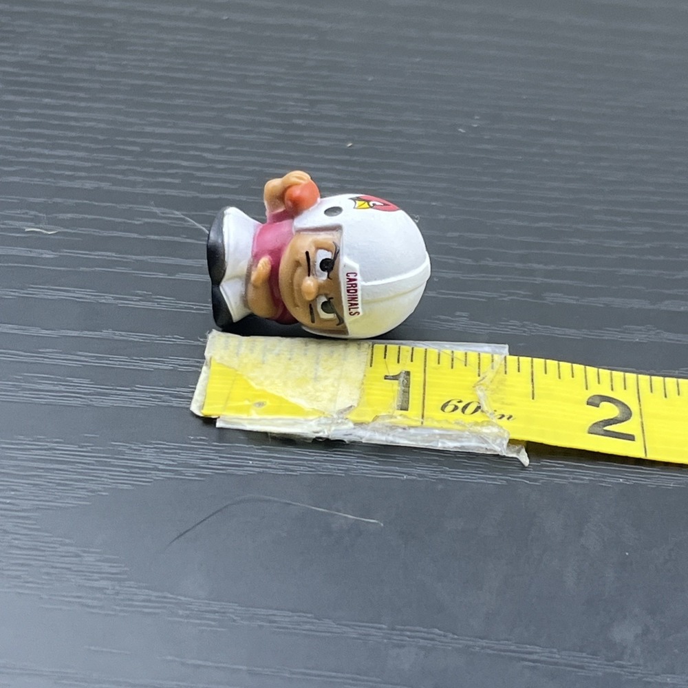 TeenyMates Legends Series Arizona Cardinals NFL Mini Figure Party Animal - Picture 7 of 8
